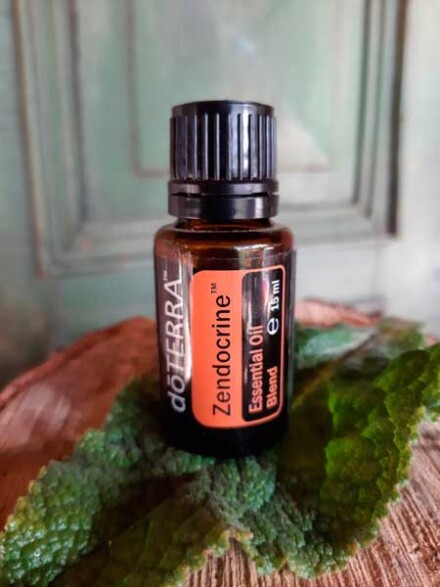 Zendocrine olie voor ontgifting verwerkt met pure essentiële olie / LAATSTE