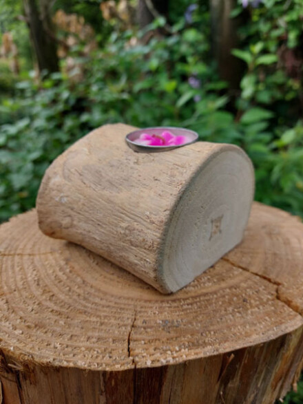 Boomstammetje als mini urn met een kaarsje, lief gedenk beeldje om een beetje as in te kunnen bewaren / LAATSTE - Afbeelding 3