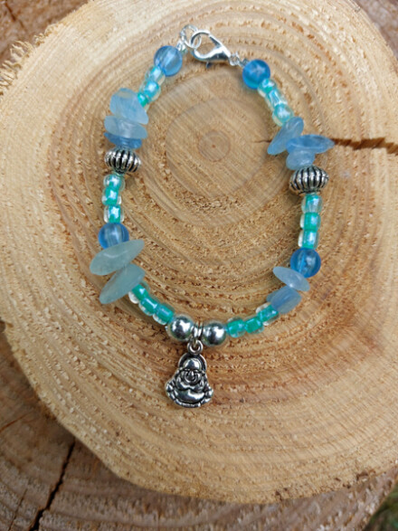 Armband met aquamarijn met Happy Boeddha bedel, kalmeert je en helpt mee je beter in de flow van het leven te komen + zakje - Afbeelding 4