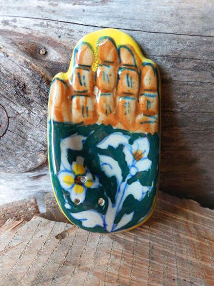 Wierook houder als hand met van Fatima groen tinten uit gebakken keramiek + GRATIS 2 kokers wierook - Afbeelding 2