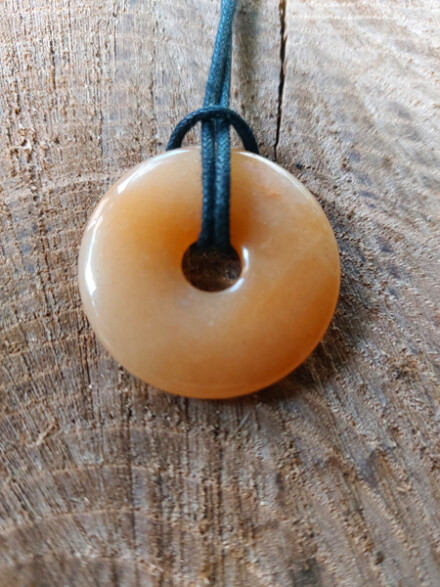 Oranje calciet donut hanger ze trekt geluk aan, verbetert je stemming en maakt je vrolijk, vergroot je zelfvertrouwen in zakje - Afbeelding 3