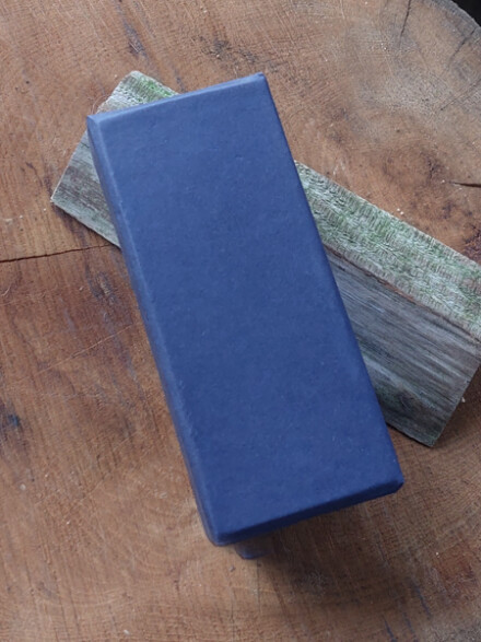 Healing orgonite staaf met Angeliet, ze werkt beschermend en rustgevend en is gegoten met kunsthars met een sierlijk symbool, helpt tegen straling / 5G - Afbeelding 4