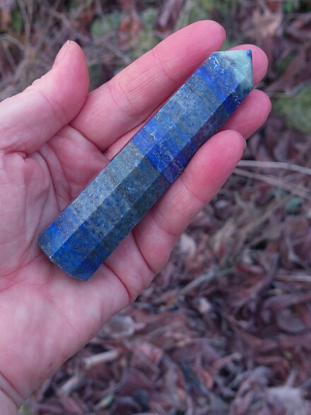 Lapiz Lazuli healing staaf ze bevordert je spirituele kracht, je spirituele vaardigheden en ondersteunt je + doosje
