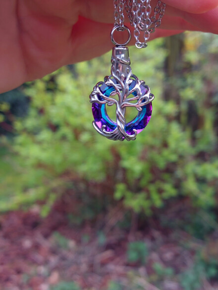 As sieraad met een levensboom, de tree of life uit multi collor, met liefde met de hand vervaardigd gedenksieraad / LAATSTE - Afbeelding 8