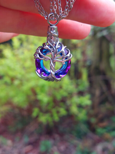 As sieraad met een levensboom, de tree of life uit multi collor, met liefde met de hand vervaardigd gedenksieraad / LAATSTE - Afbeelding 4