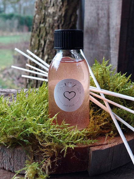 Heerlijke bloemen tincture voor blije gevoelens, zomerse sferen, ze brengt vrolijkheid in en ruimte, helpt bij depressie, puur natuurlijk