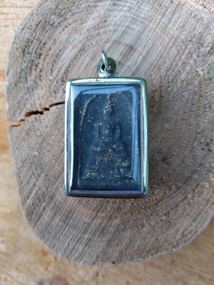Thaise geluk Amulet om om je hals te dragen, aan de binnenspiegel van je auto te hangen voor bescherming + koord