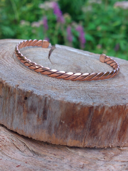 Armband met koper tegen negativiteit, tegen straling, ondersteunt gewricht klachten + organza zakje