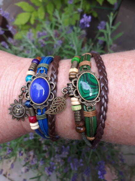 Sodaliet armband uit leer met brons accenten, ze vergroot je zelfvertrouwen, helpt bij angsten en fobieën, helpt tegen allerlei stralingen - Afbeelding 3