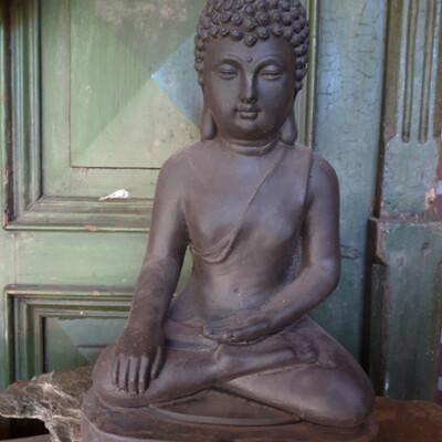 privaat halsband Medicinaal Boeddha met de hand naar de aarde is de houding die verwijst naar het  moment dat boeddha de verlichting bereikte, uit steen voor binnen of buiten  * shaolin monnik monnink namaste boeddha