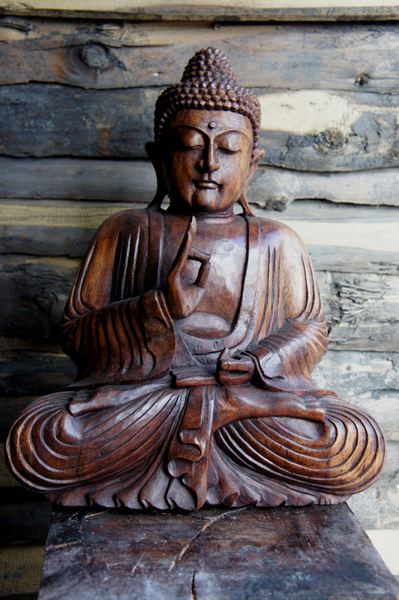 boeddha deelurn, boeddha deel urn, boeddha urn, boeddha's met urn, houten boeddha urn, boeddha's met urn, houten urn met boeddha, urnen uden, urn uden, betaalbare urnen, bijzondere urnen, boeddha met