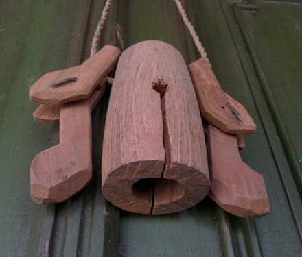 Thaise originele handgemaakte teak buffel / koe bel, mooi aan een deur, aan een hek, als decoratiebel, aan de muur