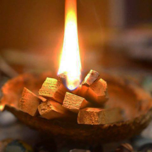 Palo Santo zuiveringshoutjes +/- 40 gr, ze zuiveren een ruimte of je auraveld, voor een opgeruimd en energetisch schoon gevoel