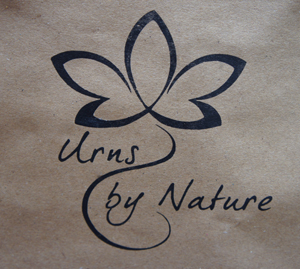 Boeddha urn met kaarsen bakje ( +/- 3 liter as ), met de hand vervaardigd uit steen, winterhard - Afbeelding 5