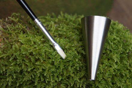 Grote vultrechter 0,8 cm + lijm + beschrijving voor het gemakkelijk kunnen vullen van een asbestemming - mini urn - Afbeelding 2